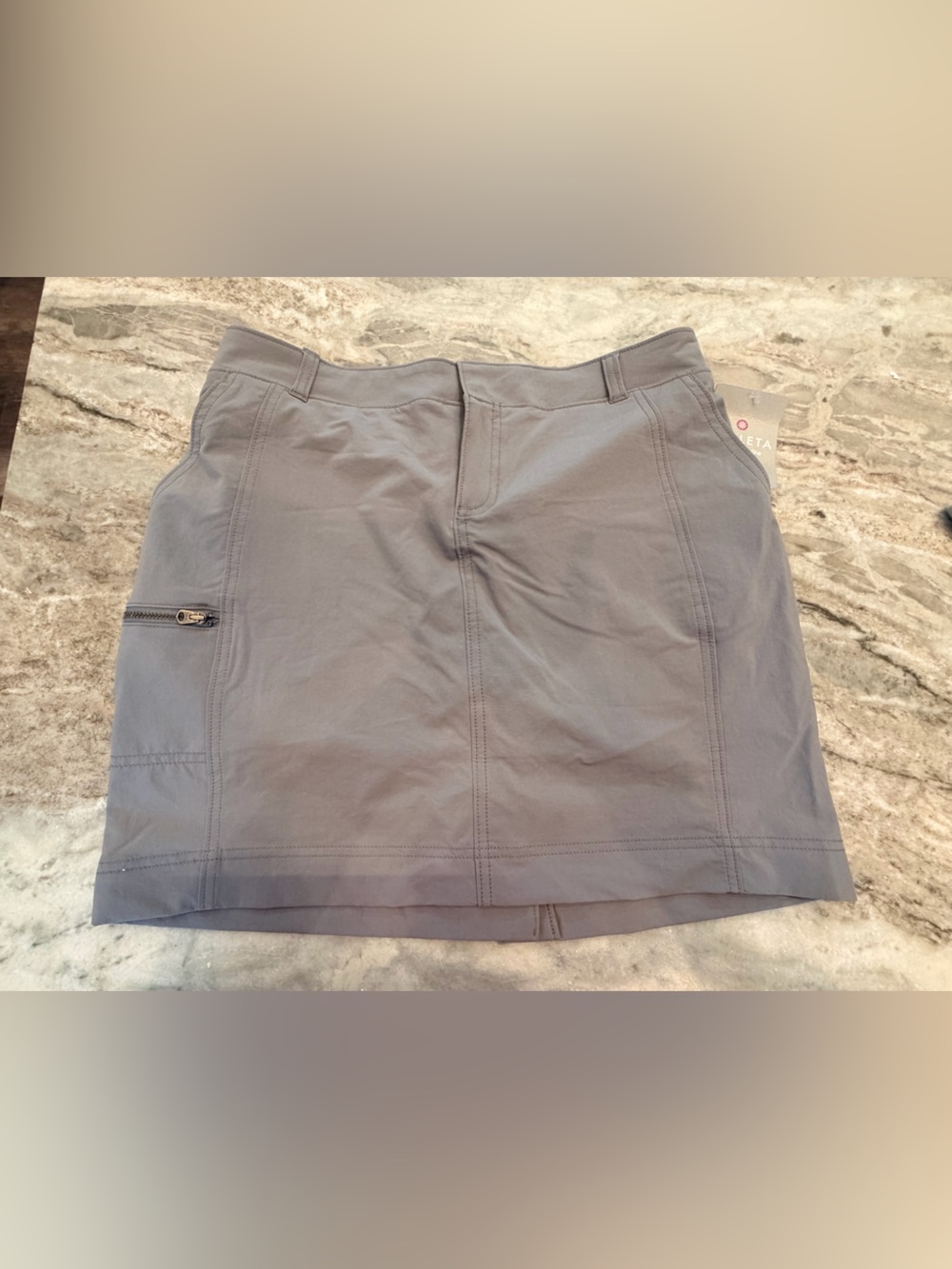NWT Athleta Palisade Gray Skort Size 10 UPF 50+ Hiking Travel